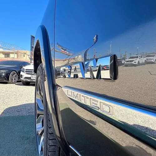 RAM Ram 1500 4p Limited Crew Cab V8/5.7 Aut 4x4 MHEV