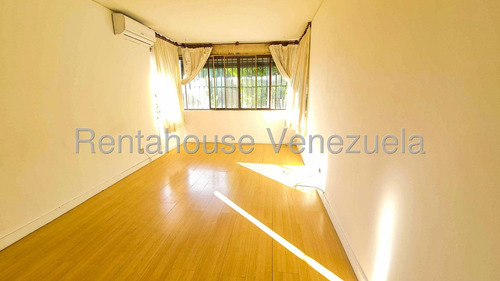 Casa En Venta En El Cafetal Calle Cerrada Casas En Caracas Angela Tochon