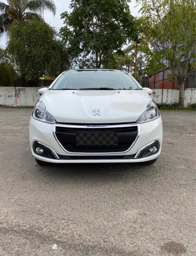 Peugeot 208 1.6 Allure 2017