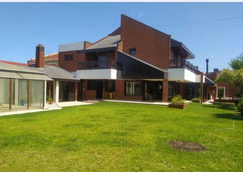 Imagen 4 de 29 de Casa En Alquiler Por Día Y Eventos 7 Ambientes Con Piscina