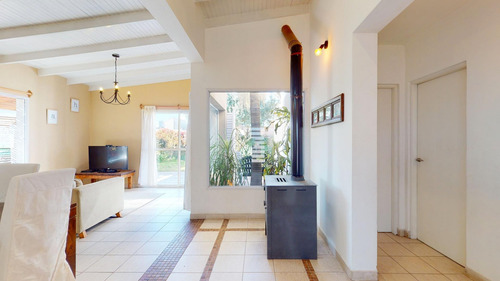 Imagen 4 de 30 de Casa En Venta 4 Dormitorios En Gonnet - La Plata