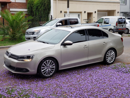 Volkswagen Vento 2.0 Sportline Tsi 200cv Dsg