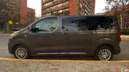 Imagen 3 de 25 de Peugeot Traveler 2.0 Lz Turbo