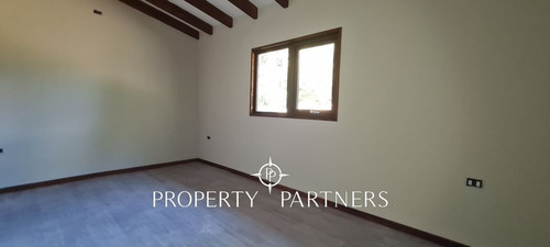 Imagen 16 de 30 de Cómoda Casa Con Una Vista Espectacular