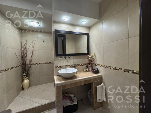 Casa En Burzaco