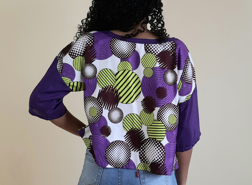 Imagem 4 de 4 de Blusa Cropped Feminina Tecido Luz