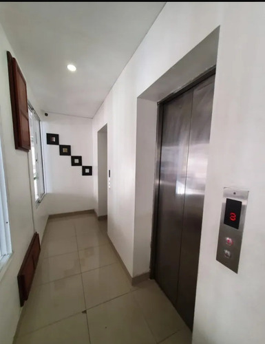 Imagen 13 de 15 de Apto Anueblado Con Terraza Privada