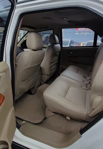 Toyota Fortuner 4.0 Sr5