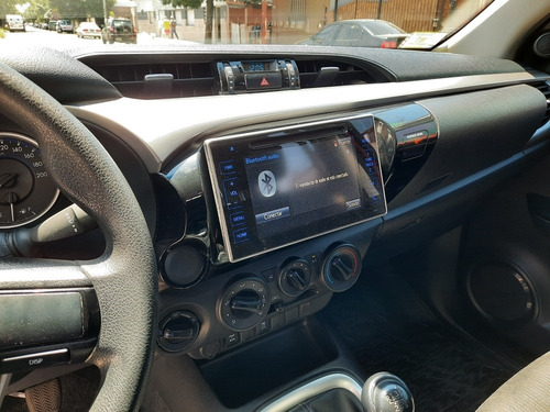 Toyota Hilux 2.8 Cd Sr 177cv 4x4 2017