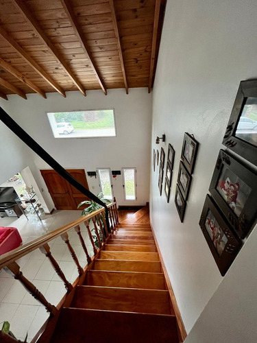 Casa A La Venta En Country Banco Provincia Francisco Alvarez Moreno