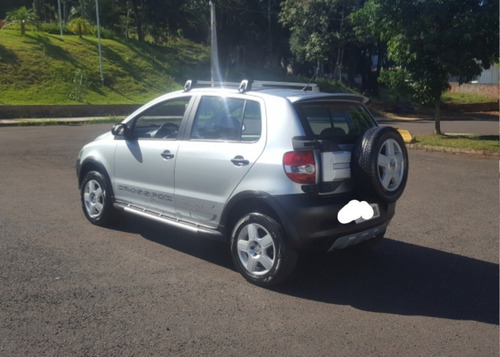 Volkswagen Crossfox 2008 1.6 Total Flex 5p
