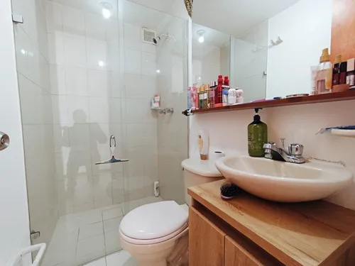 Apartamento En Venta En Los Colores. Cod V12674