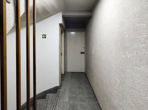 Imagen 14 de 20 de Departamento 2 Ambientes Con Balcón Y Patio, Apto Profesional, Con Baulera En Chacarita