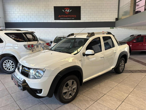 Renault Duster Oroch 2.0 Outsider Plus