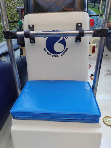 Imagen 14 de 21 de Semirrigido Viking 5.20 Con Yamaha 40 2008