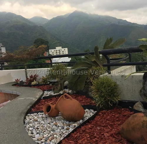 Ls Vende Pent House Urb Miranda