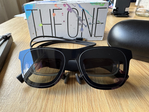 Xreal One - Chip X1 - Gafas Ar + Xreal Hub Negro (Usado)