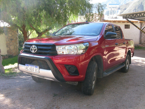 Toyota Hilux 2.4 - 4x2
