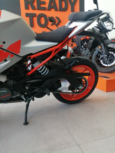 Imagen 3 de 8 de Ktm Rc 200 2023