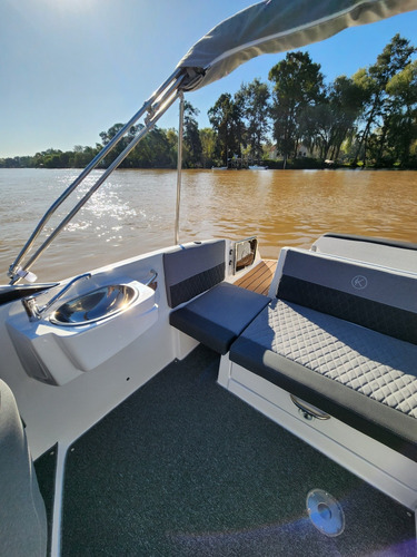 Imagen 16 de 24 de Klase A K2400 Cuddy Volvo 280hp Duoprop No Canestrari Permut