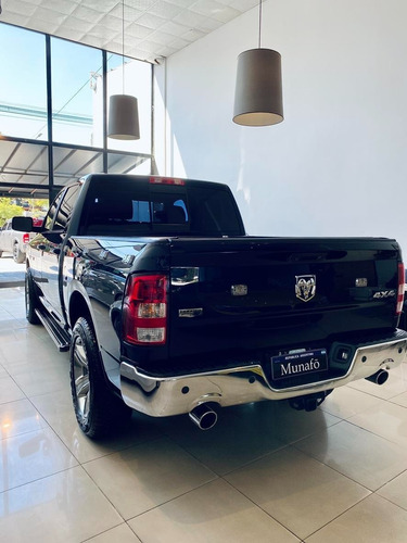 Ram 1500 Laramie 5.7 V8 4x4 2016