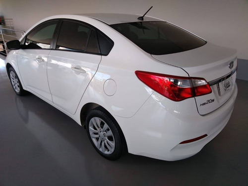 Hyundai Hb20s 1.6 Comfort Plus 16v Flex 4p Manual