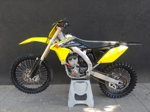 Imagen 18 de 25 de Suzuki Rmz 250 Modelo 2016 Con 140hs