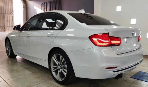 Bmw Serie 3 3.0 330i Sedan Sport Line 252cv 2016