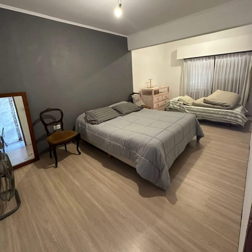 Casa A La Venta En Calle Ecuador 540 (barrio Las Violetas)