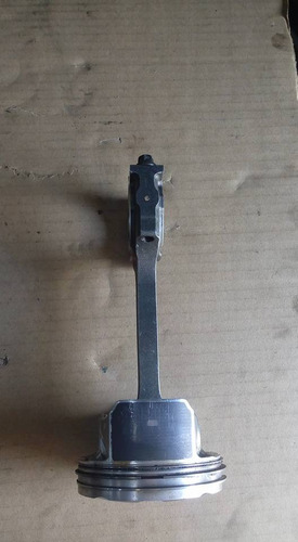 Piston Ford Focus 2.0 L 2012 2013-2014 Original (Usado)
