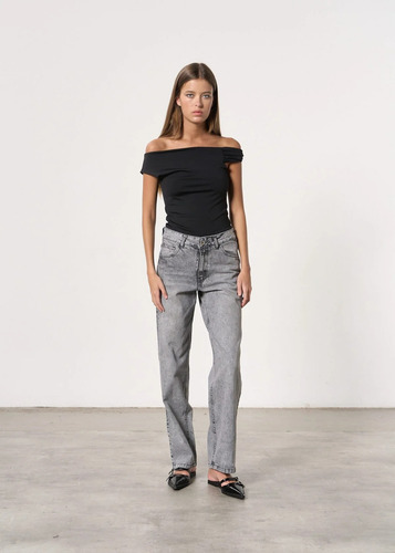Pantalón Mom Straight De Jean Rígido Tiro Medio - Acid
