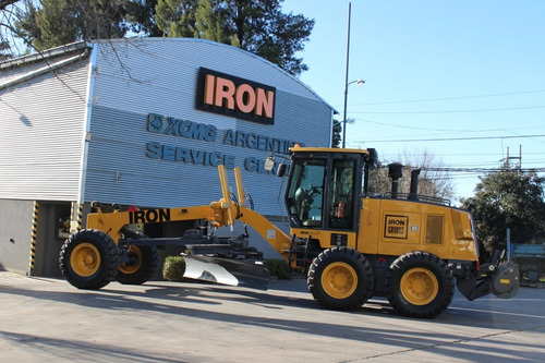 Imagen 2 de 10 de Motoniveladora Iron Gr1803 - Motor Cummins - Dólar Oficial
