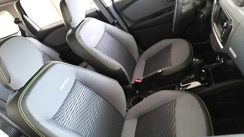 Imagem 9 de 10 de Chevrolet Onix Plus 1.0 Premier Turbo Flex (aut)