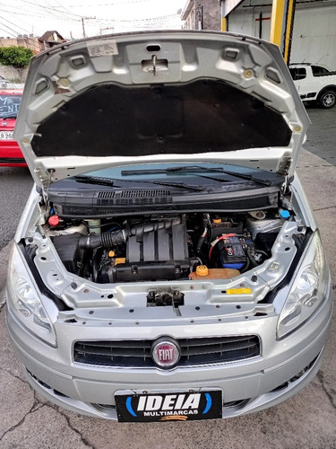 Imagem 18 de 18 de Fiat Idea 2012 1.4 Attractive Flex 5p