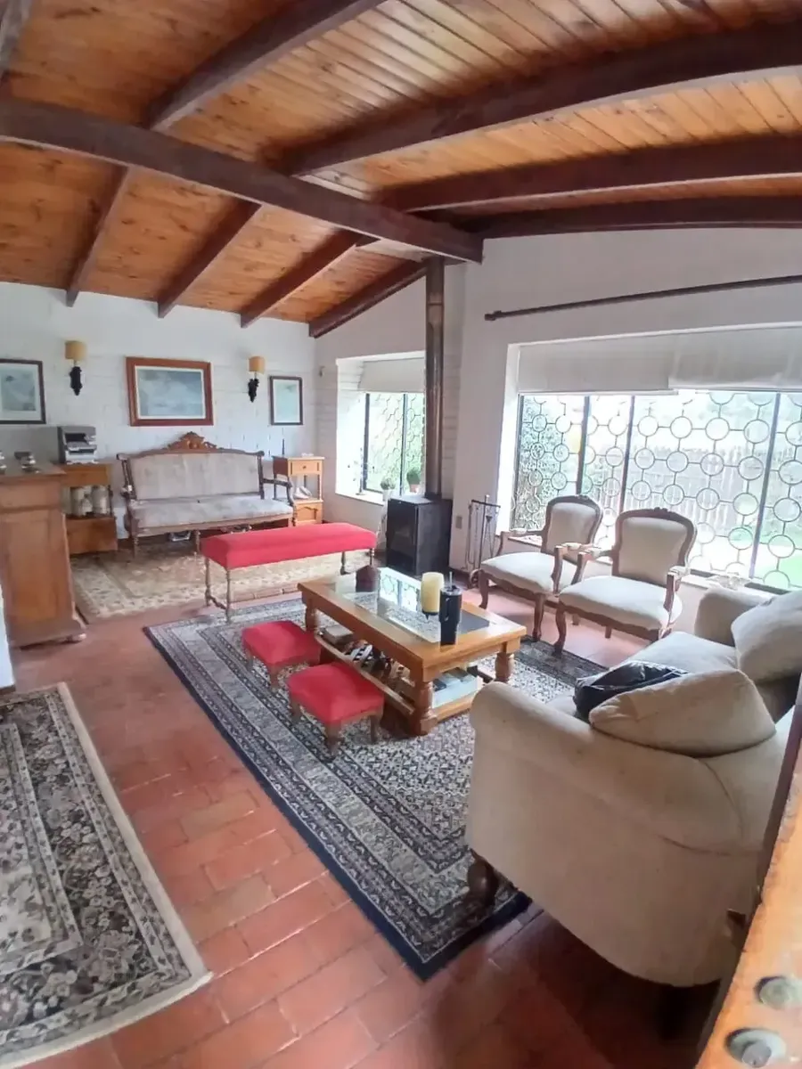 Imagen 3 de 25 de Se Vende Hermosa Casa Y Terreno En El Corazón De Concón