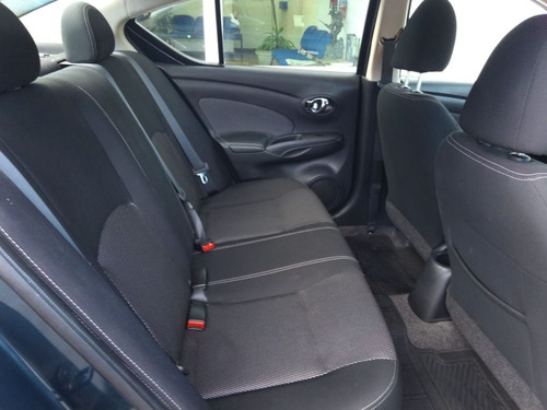 Imagen 6 de 10 de Nissan Versa Advance 2016