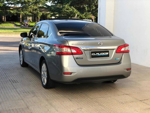 Nissan Sentra B17 Exclusive. Unico Dueño, Servicio Oficial!