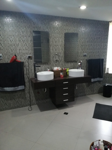 Imagen 5 de 12 de Apartamento En Venta Urb. Campo Alegre C-19622