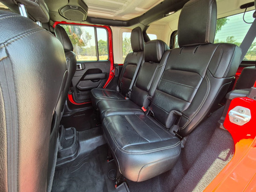 Jeep Wrangler 3.6 Unlimited Sahara 4x4 At