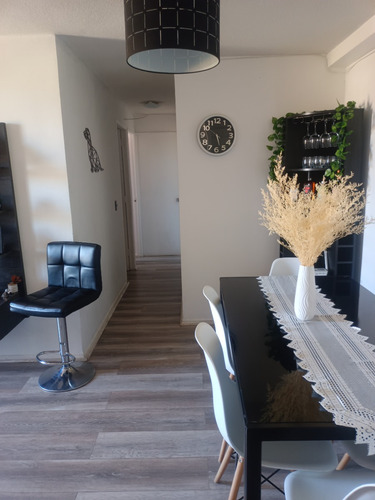 Venta Departamento, Sector Colinas De Oro