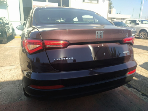Imagen 13 de 16 de Fiat Cronos Precision 1.8