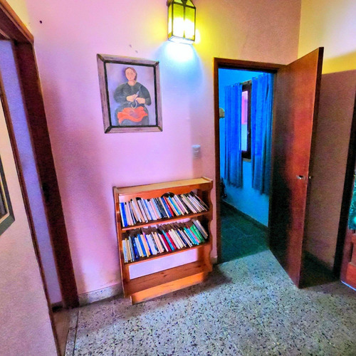 Imagen 19 de 19 de Chalet En Planta Alta, Barrio Tradicional De La Ciudad