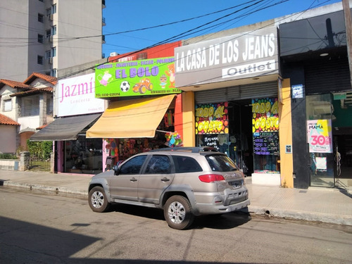 Imagen 2 de 4 de Local Comercial En Venta Sobre Calle Rivadavia, Pilar Centro