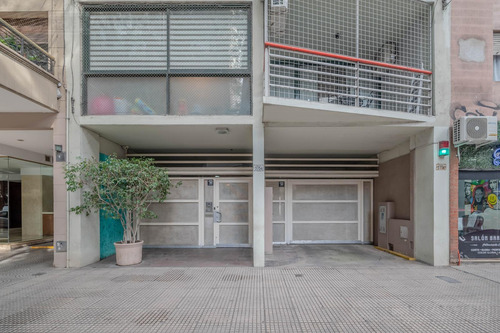 Av. Honduras Y Coronel Díaz. Duplex.