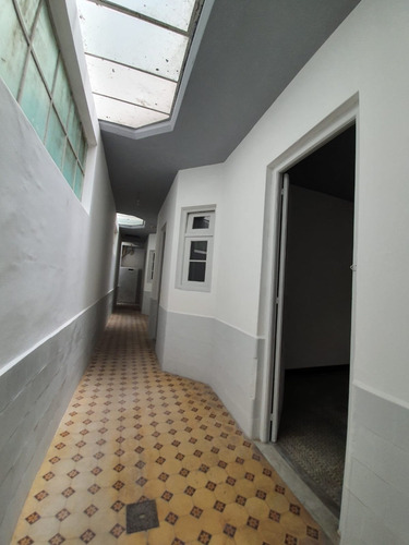 Casa 5 Ambientes 2 Baños, Ideal Empresa, Estudio, Instituto