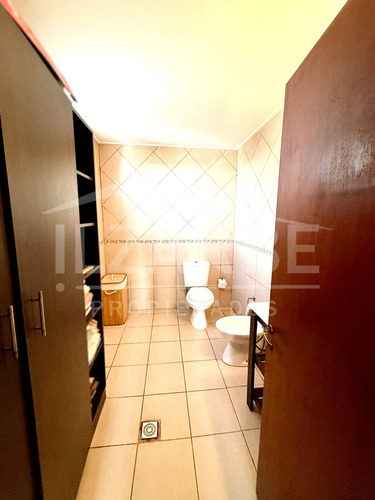 Casa En Barrio Colón (a 15mts De Calle Mitre)
