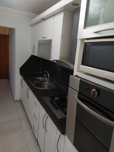 Imagen 3 de 14 de Cómodo Apartamento Apartamento En Pb