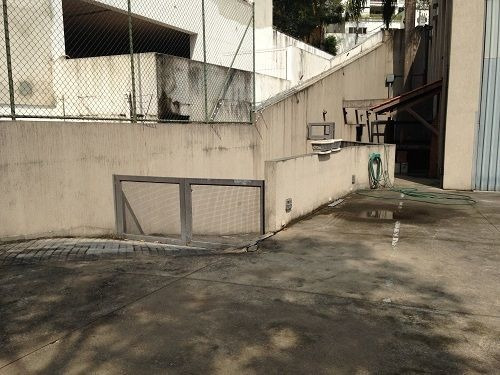 Imagem 9 de 16 de Galpão À Venda Na Rua Almansa, Vila Andrade, São Paulo - Sp - Liv-9672