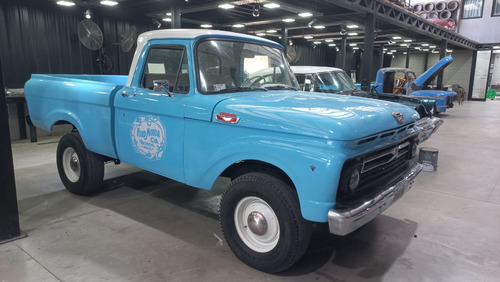 Ford F-100 4.2 V8