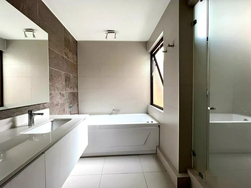 Precioso Townhouse En Condominio Los Trapenses